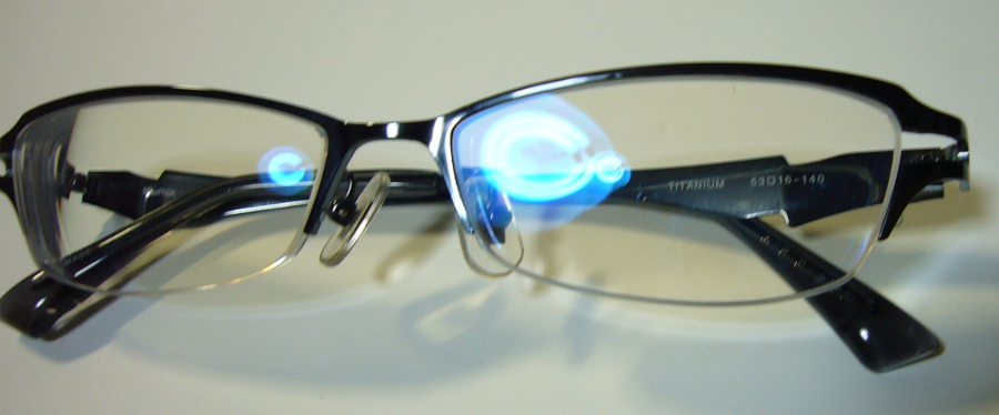 ミキパリで購入したブルライト対策眼鏡のコーティングを剥がして、JINSのブルーライトカット眼鏡を購入しようとしている理由